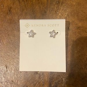 Kendra Scott Silver & Ivory stud earrings